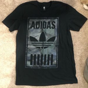 ADIDAS comfy T shirt